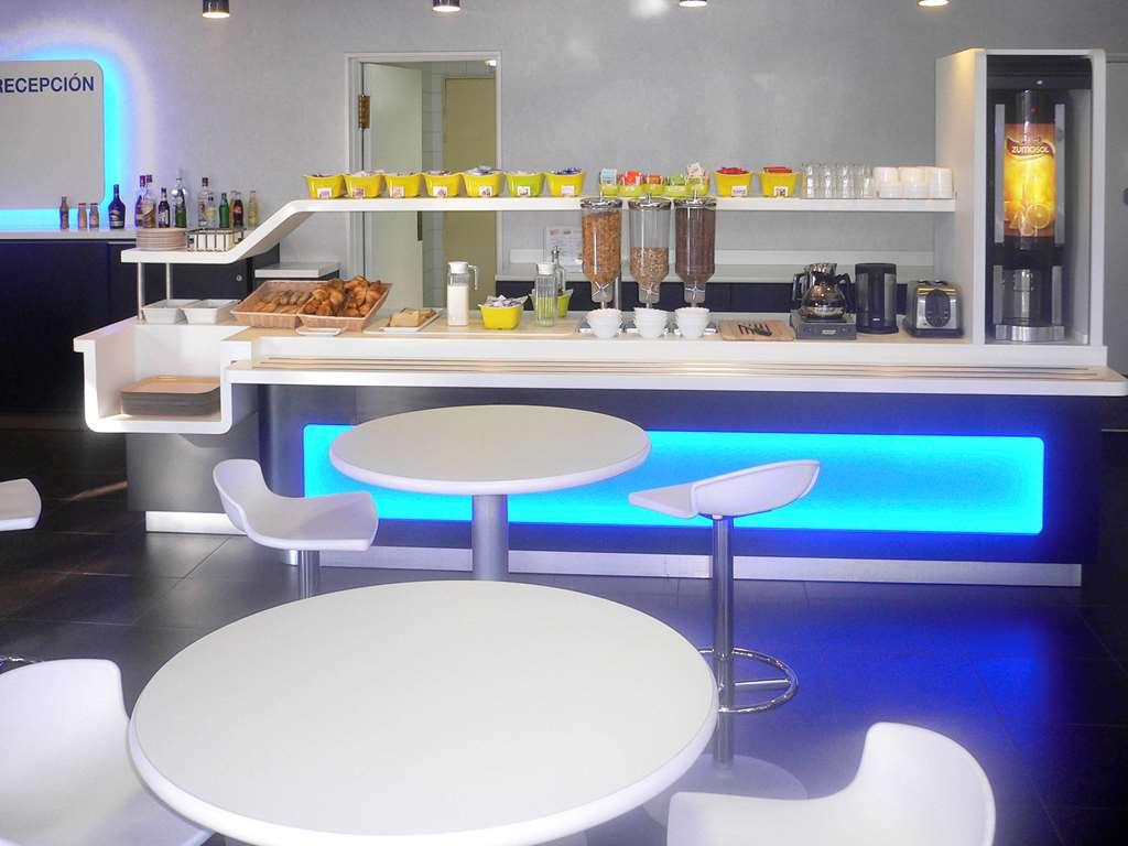 Ibis Budget Madrid Alcala De Henares La Dehesa Instalações foto